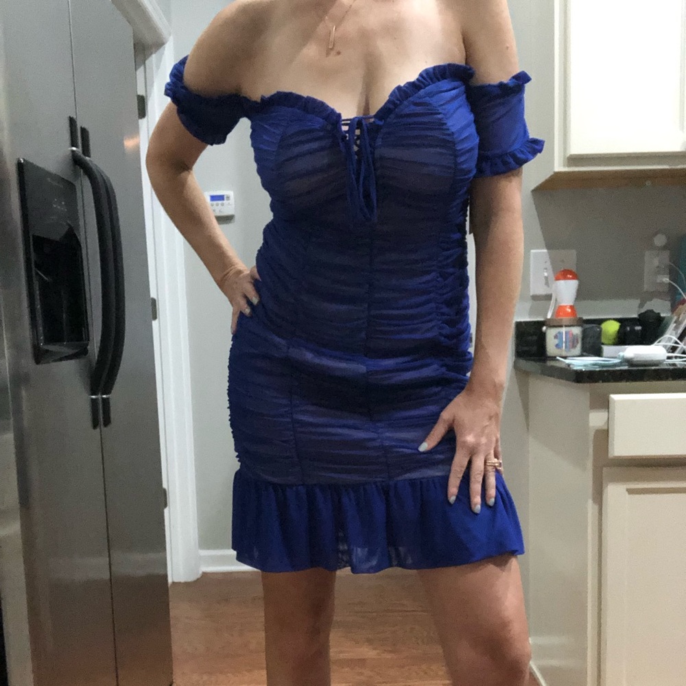 Royal blue off the shoulder dress, brand new with tags still attached Size large